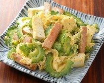 Nande-Ya Odaiba Branch_Goya Chanpuru (Bitter Melon Stir Fry with Tofu and Egg) - The restaurant's classic dish