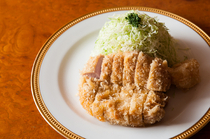 Ponta Honke_The original [Cutlet] created by our restaurant's founder who first fried this tempura-style Milano Cutlet. 