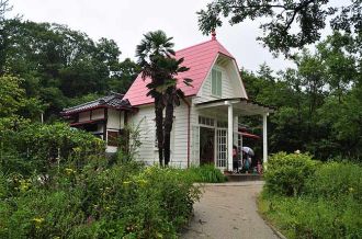 Satsuki & Mei's house (Moricoro park)