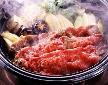 Tokyo's 5 Best Restaurants for Sukiyaki, Savoring the Full Flavor of Beef