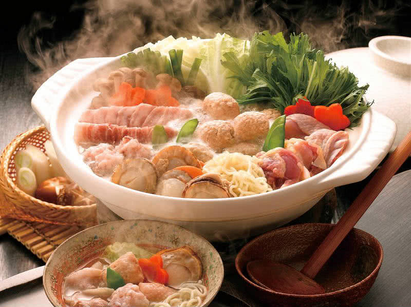 Japanese hot pot dishes (nabe)