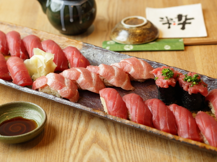 15 Unmissable Sushi Spots in Tsukiji the World s Largest Market