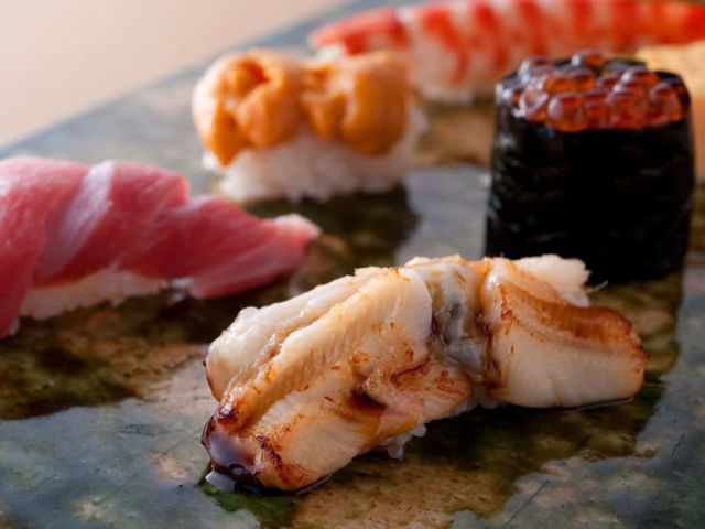 16 Must-try Sushi Restaurants in Tokyo Selected by a Popular Japanese