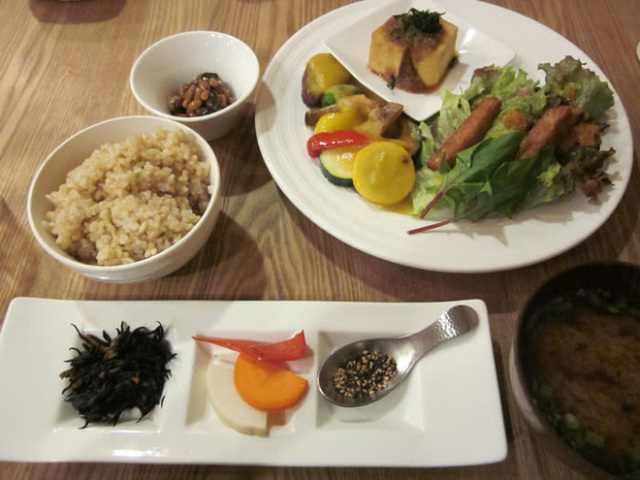 Top 14 Restaurants in Tokyo for Vegetarians Discover Oishii Japan ...