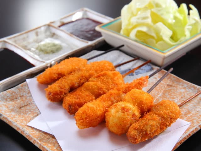 15 Izakaya Serving Kushikatsu, Renowned Food of Osaka Discover Oishii ...