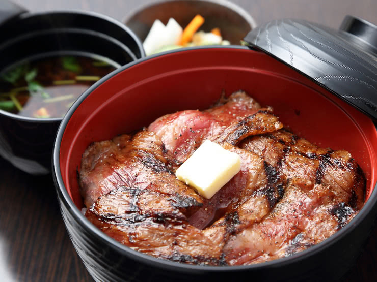 2. Akasaka Tsutsui (Akasaka, Western Cuisine)
