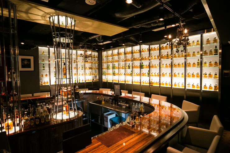 Discover the Charms of Japanese Whisky with These Restaurants That