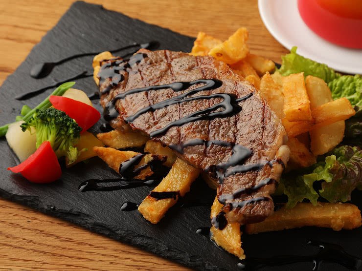 6. Le Steak Frites Gaspard zinzin (Karasuma)