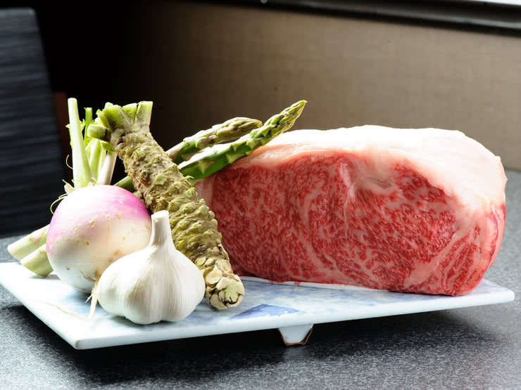 5. Teppan Steak Pur (Minami-morimachi / Teppanyaki)