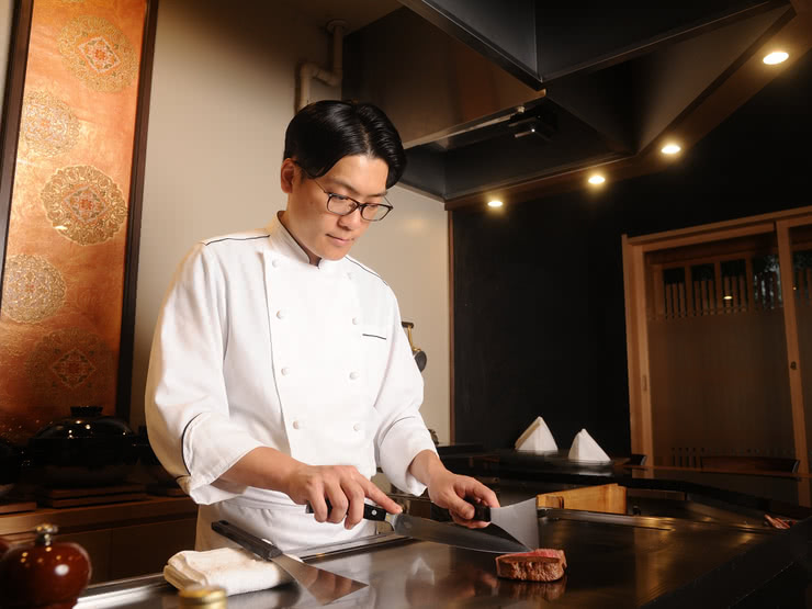 15 Teppanyaki Restaurants in Osaka for Enjoying Delicious Wagyu