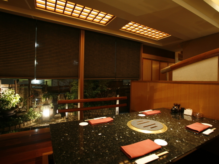How to Eat Yakiniku