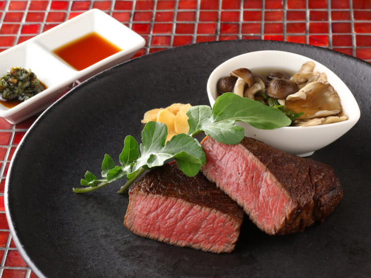 17. KUROGE WAGYU RESTAURANT HACHI (Omotesando / Western Cuisine)