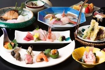 Enjoy Seafood Dishes in Ishikawa: 10 Seafood Restaurants Recommended by Top Chefs