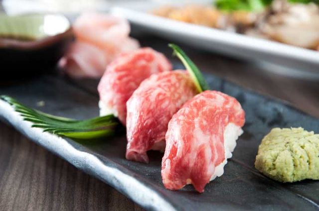 Eat Kuroge Wagyu beef at this Japanese restaurant in Ginza for