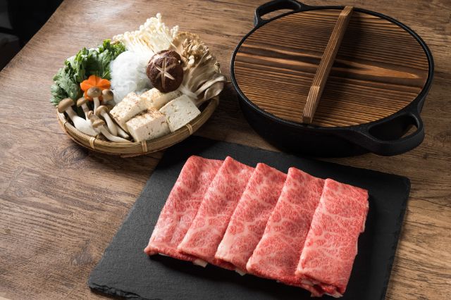 Sukiyaki: How to Make It, How to Eat It, and the Best Places in Tokyo to Try It