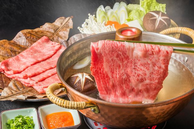 Kobe Wagyu Beef Sukiyaki — easypeasyjapanesey