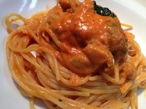 Trattoria 522_Spaghetti aglio e olio with sliced botargo