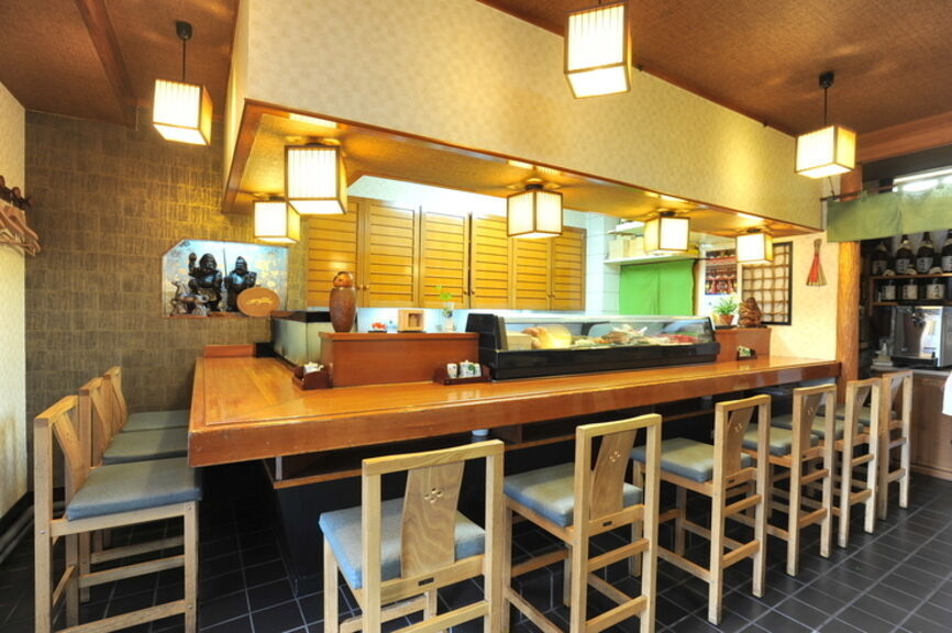 Kappo Sushi Umeda_Inside view