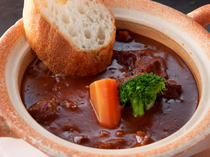 Gyutan Sumiyaki Rikyu Honcho_The stew set meal: a little bit of luxury.