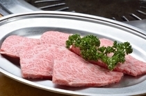 Yakiniku Bunka_Boneless beef short ribs - Delicious marbling is proof of the great taste!