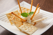 Oyaji Dining Shobu_The gentle, pleasing aroma of yuzu (a citrus fruit) - our "Handmade Cream Cheese"