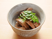 Shinkiro_Kyoto duck liver simmered in sweet broth. This moist, tender, and extremely delicious dish is perfect with sake (Japanese rice wine).