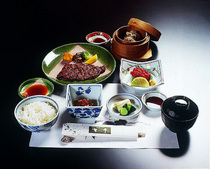 Yonezawa Gyu Sankai Ryori Yoshi-tei_Beef zukushi (meal set)