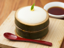 Hakata Taki Gyoza Ikeda Shoten_A sticky, unusual taste - homemade "Take" (bamboo) tofu.