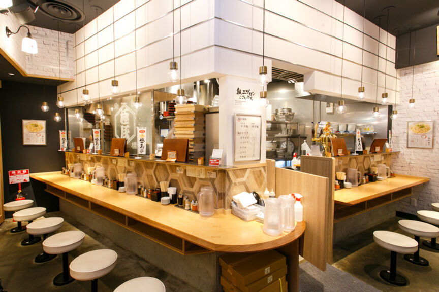 Aged Tonkotsu Ramen Specialty Store Dai Nagoya Ichibanken_Inside view