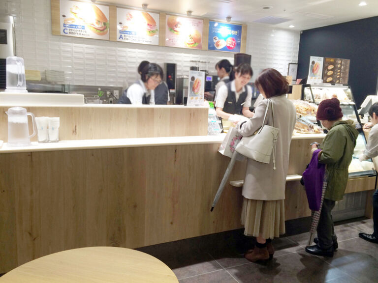Doutor Coffee Dai Nagoya Building Branch_Inside view