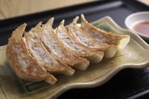 Gyoza-Dokoro Sukemasa Kyoto Tower Sando branch_Sukemasa Yaki-Gyoza (fried dumpling)