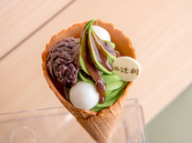 Tsujiri Cafe_[Tsujiri Soft Serve Ice Cream / Kyo Parfait] An exquisite menu with various Japanese elements. 