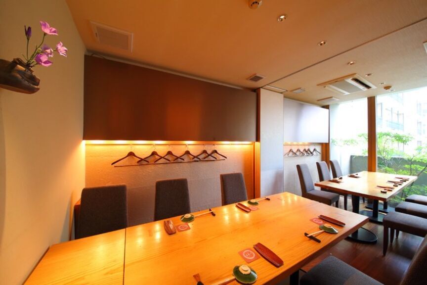 Sushi Hasegawa Shinsaibashi Main Branch_Inside view