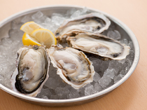 L'ECAILLER OYSTER BAR_[Fresh Oyster] Exquisite fresh oyster