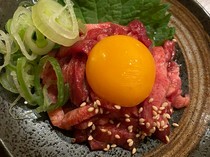 Sumibi Yakiniku Tsunku_Lean Yukhoe - Customers will be charmed by the real flavors of the meat
