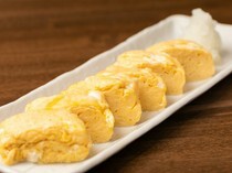 Izakaya Asahi_Dashimaki (Japanese-style omelet) - It boasts a fluffy texture and great thickness. Popular menu with a gentle taste.