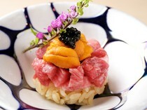 Sushi Shiroma_Small Bowl - A harmony of seafood, bounties from the land, and sushi rice.