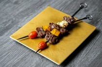 Ushini Kanabou Azabu-juban_Brochette - You can enjoy carefully selected meats with a different taste