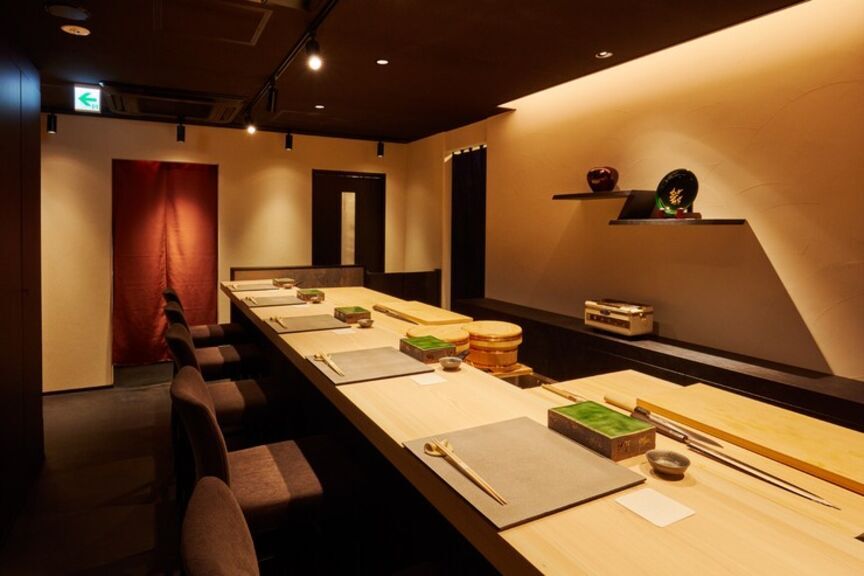 Kagurazaka Sushi Konkon_Inside view