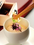 Osaiya Wadaya Osaka Ohatsutenjin Branch_Specialty Hiya-Akko - Enjoy the deliciousness of house-made tofu and playful spirit.