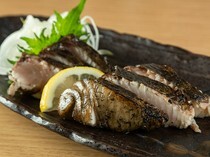 Robatayaki Isshin Moriguchi Branch_Today's Fresh Fish Grilled with Straw - Part 1 of the Three Signature Dishes.