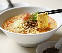 Chuka Izakaya Shanshan Chubo JR55 Bldg. Branch_Tantanmen Noodles - A popular bowl of noodles for its rich and delicious spiciness.