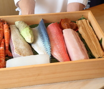 Sushi Chiharu_2nd floor 13,200 yen course - A special course in which all the details are carefully considered.