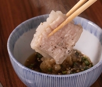Yakiniku Shinuchi Kagurazaka_Motusyabu (Beef Small Intestine / Large Intestine / Reed Tripe)