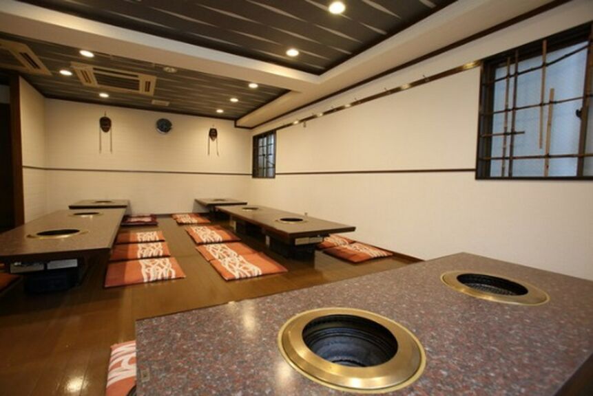 Yakiniku Koufuen_Inside view