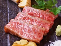 Washoku Teppan Ginza Sakutsuki_Master Chef’s Special Course, 22,000 JPY - Special course with the best ingredients, perfect for entertaining and dining.