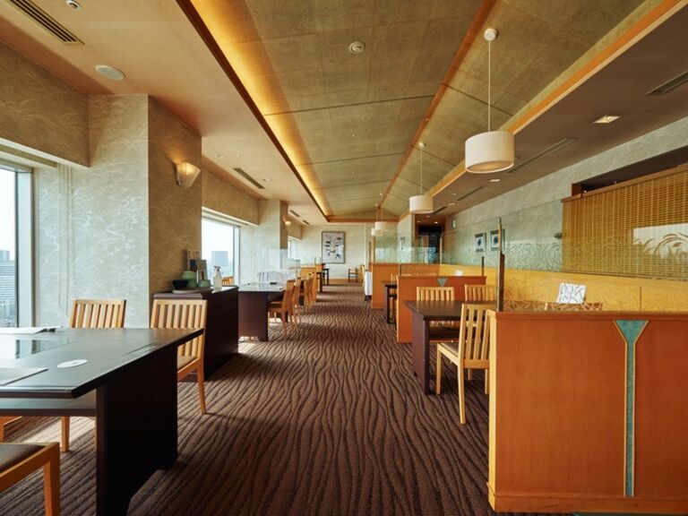 Shabuzen Ginza Creston Hotel Branch_Inside view
