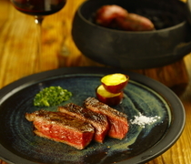 antica locanda MIYAMOTO_Wood-fired Akaushi Steak - Special taste created by the nature of Aso.