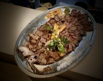 Niku to Kaisen Grill Pastan Tenmonkan Branch_T-Bone Steak - A must-have specialty 