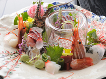 Nishiazabu Kappo Takumi_We also have all-you-can-drink plans! *The picture shown here is the sashimi platter.